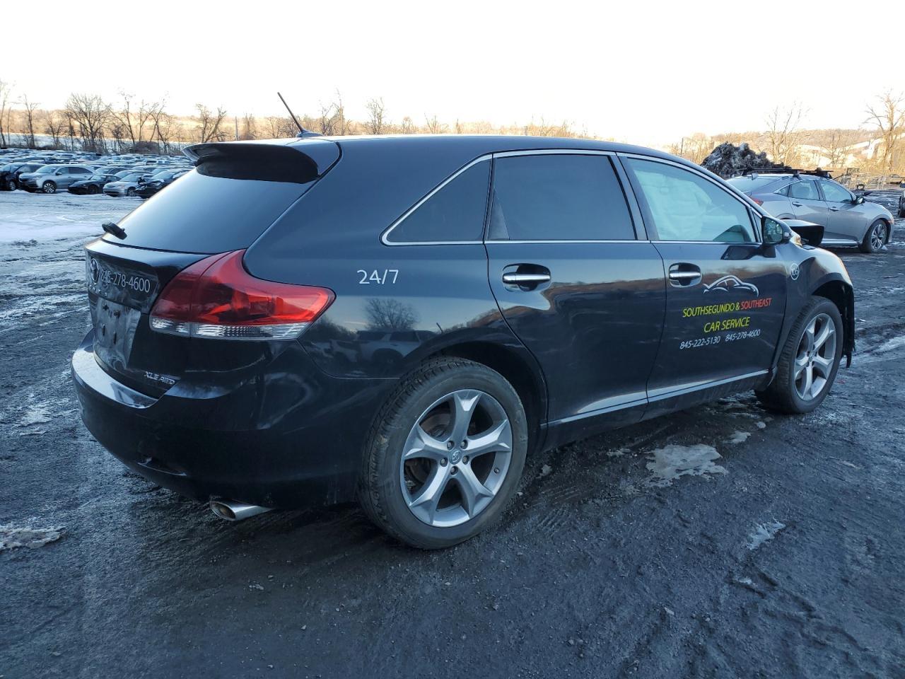 2014 TOYOTA VENZA LE - Фото 3