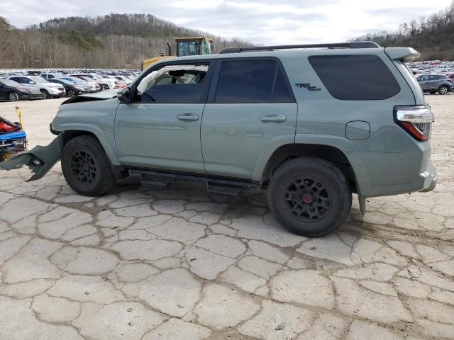2022 TOYOTA 4RUNNER SR - Image 2