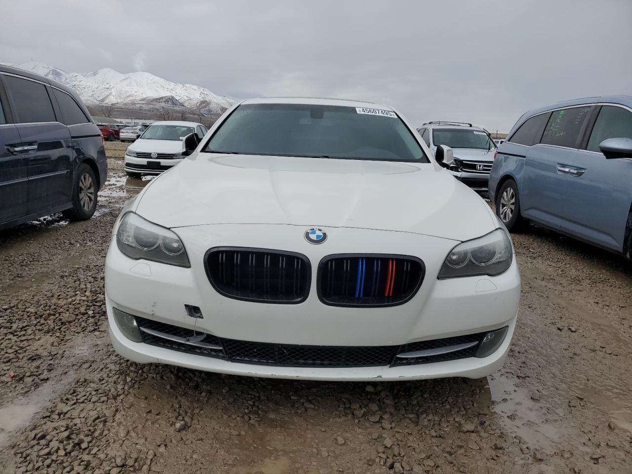 2013 BMW 528 XI - Image 5