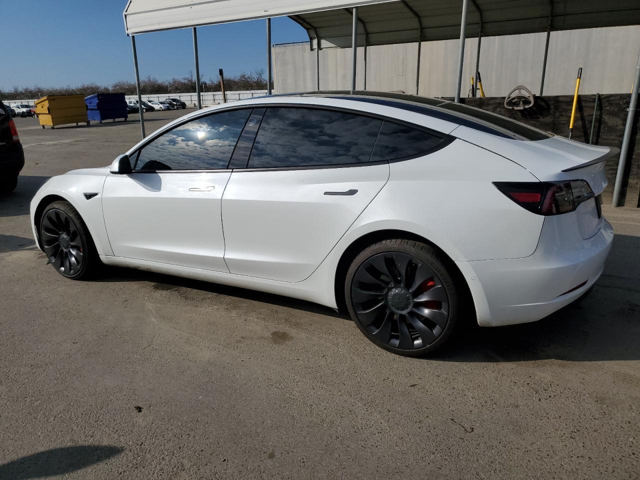 2022 TESLA MODEL 3 - Image 2