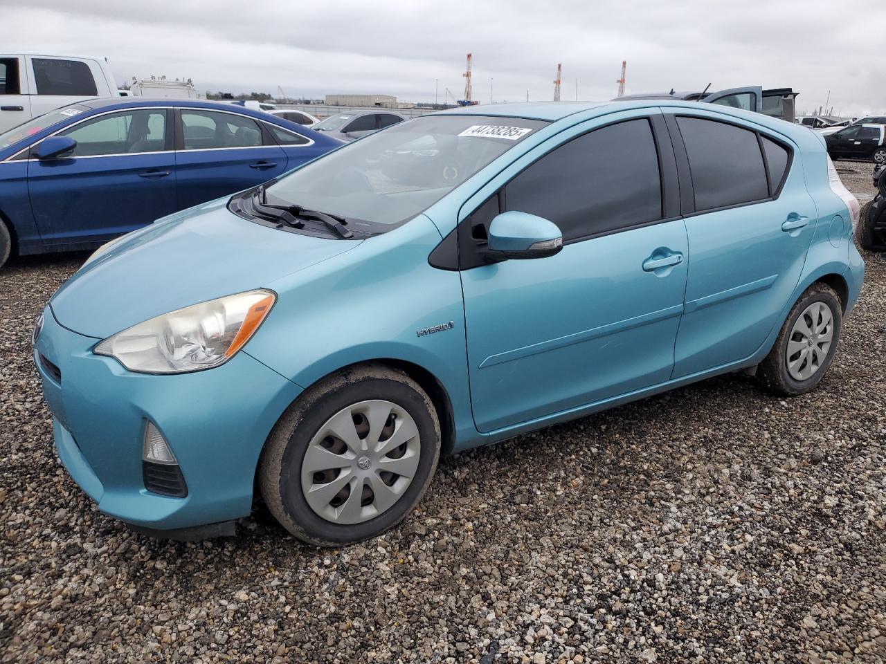 2013 TOYOTA PRIUS C