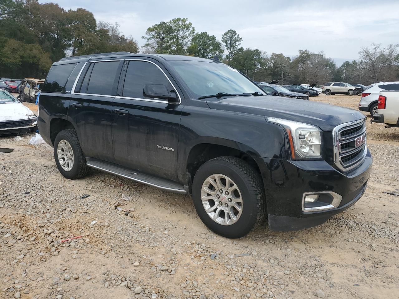 2016 GMC YUKON SLT - Image 4