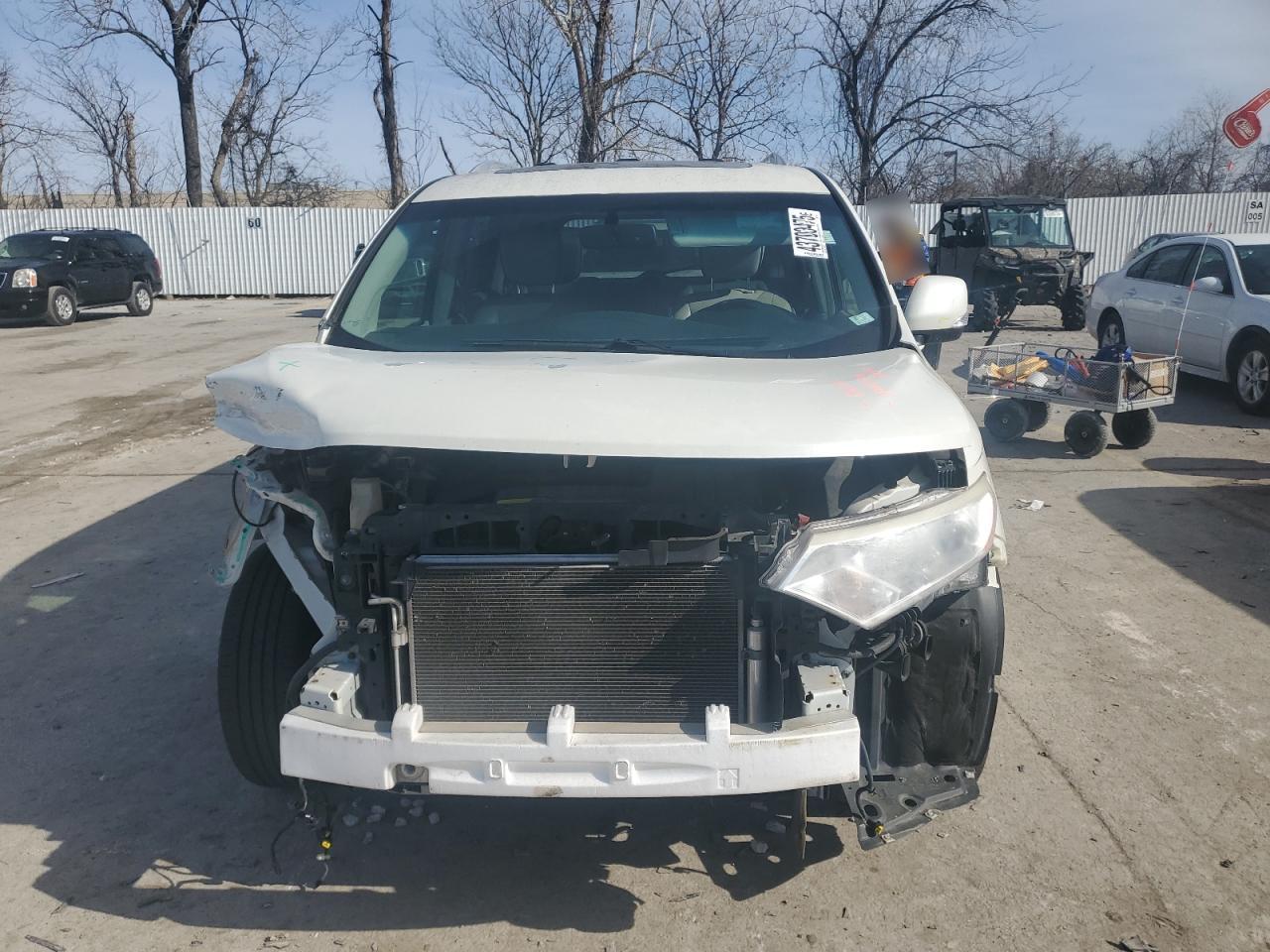 2013 NISSAN QUEST S - Фото 5