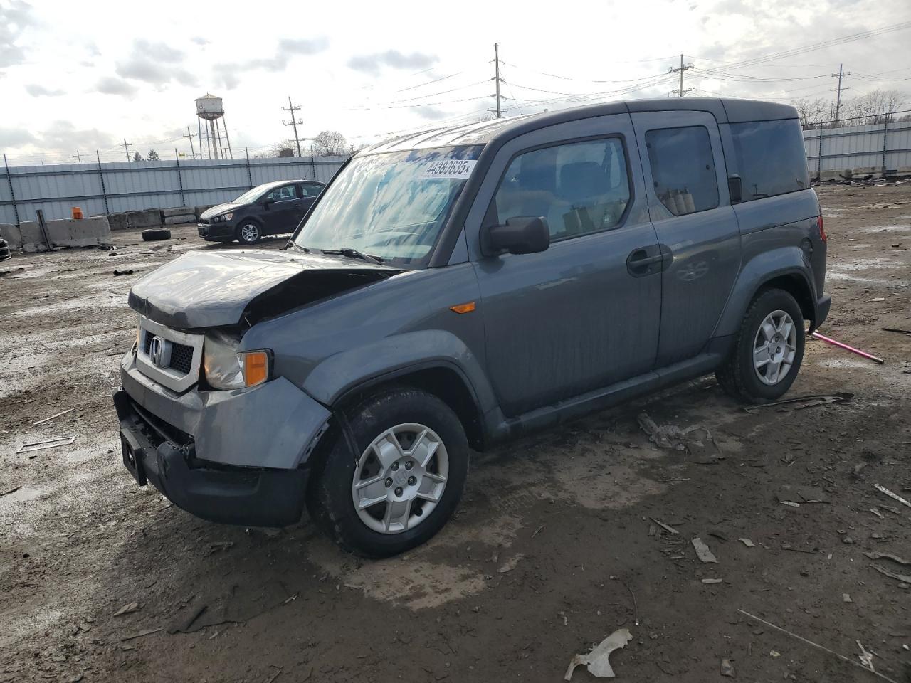 2011 HONDA ELEMENT LX