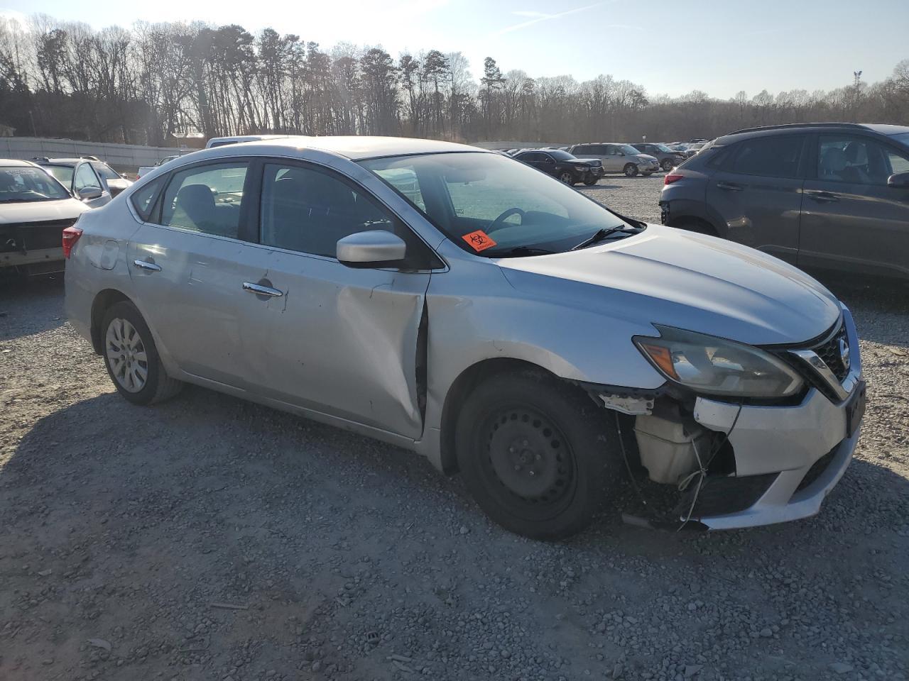 2017 NISSAN SENTRA S - Фото 4