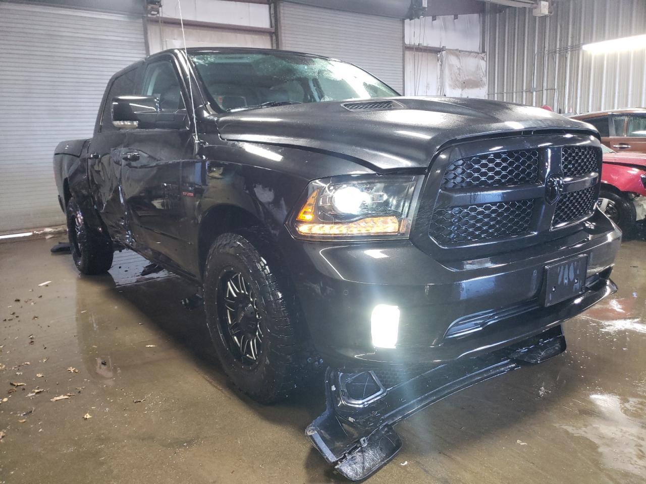 2017 RAM 1500 SPORT - Image 4