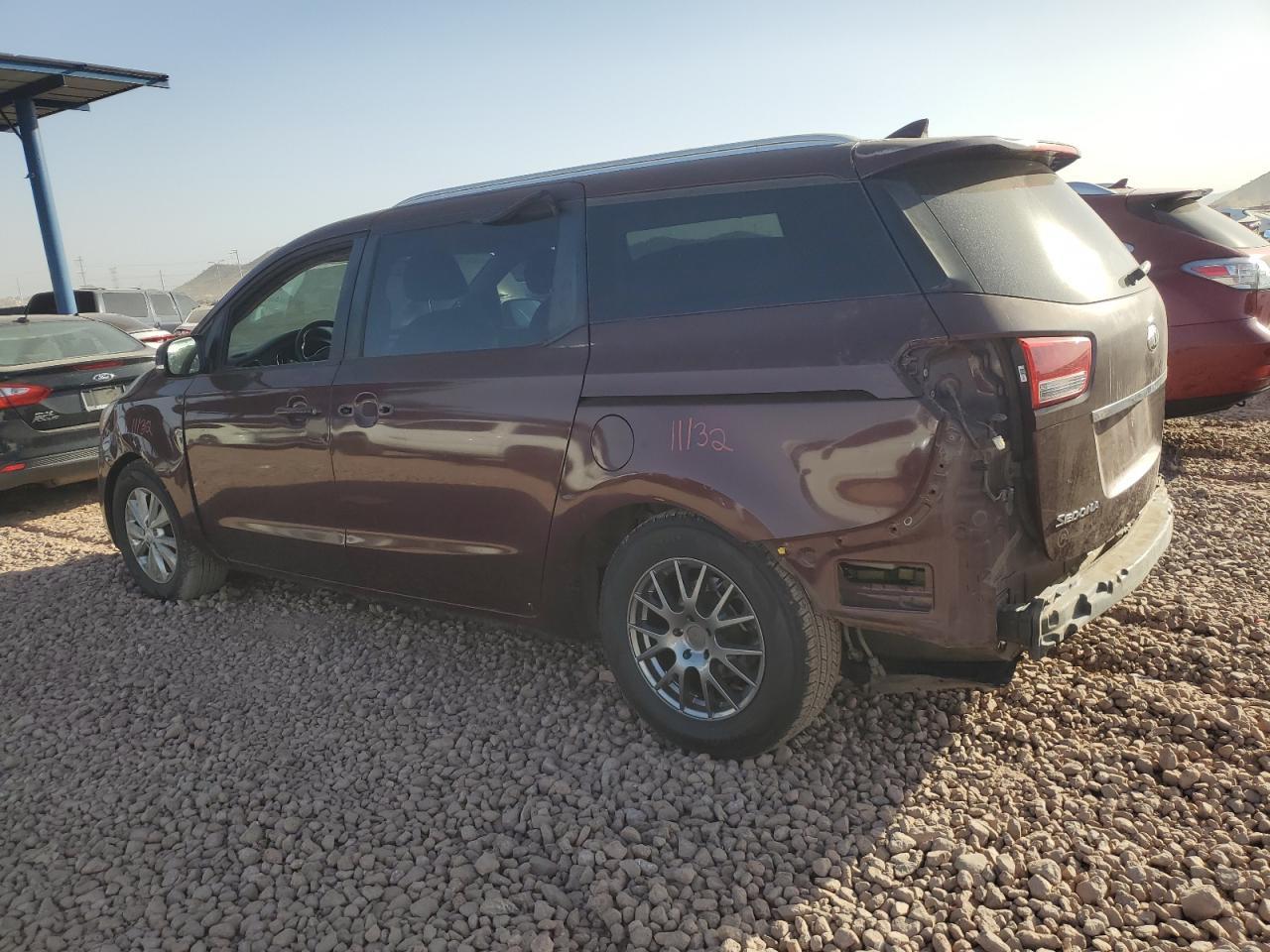2017 KIA SEDONA LX - Image 2