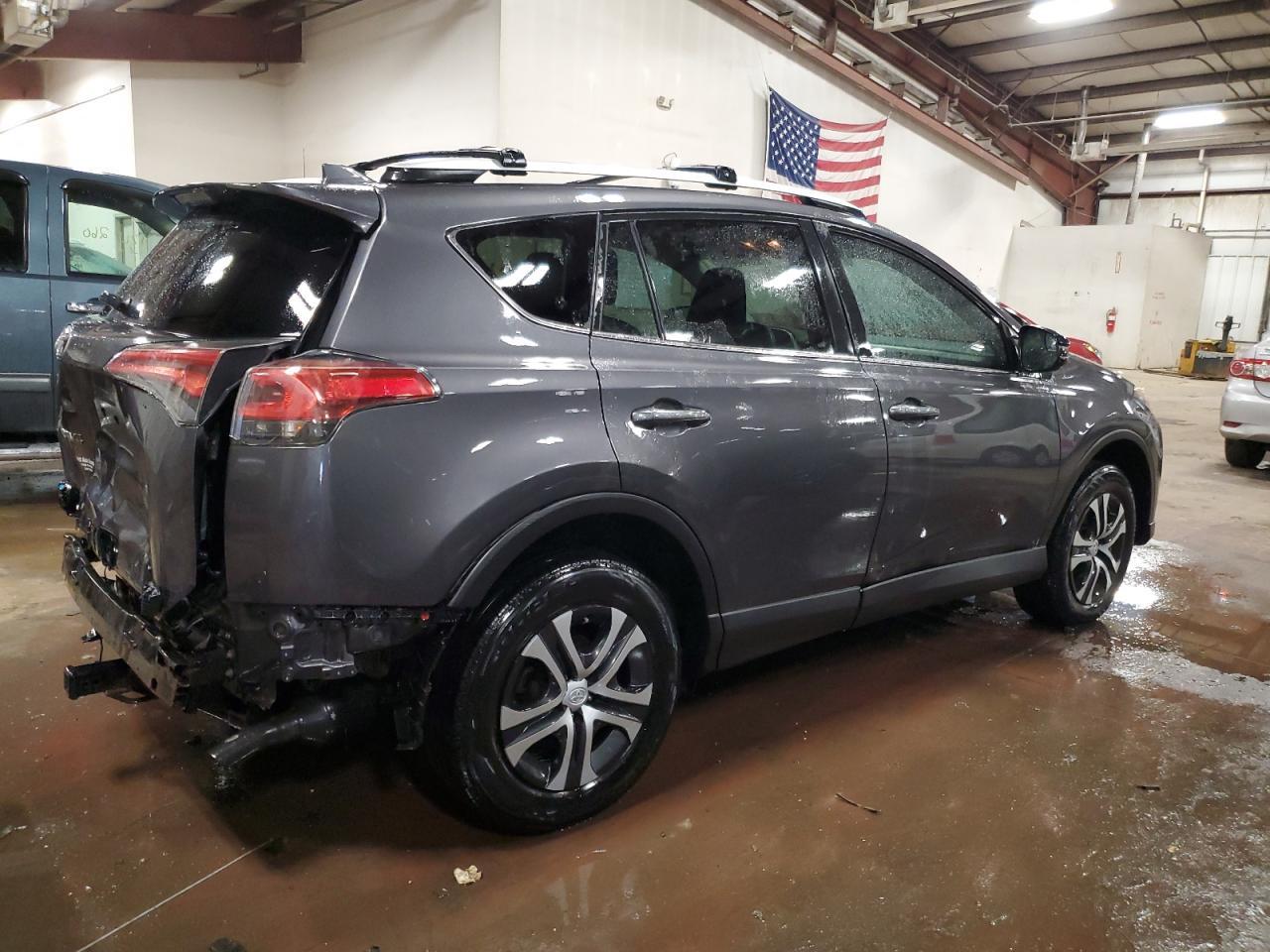 2016 TOYOTA RAV4 LE - Фото 3