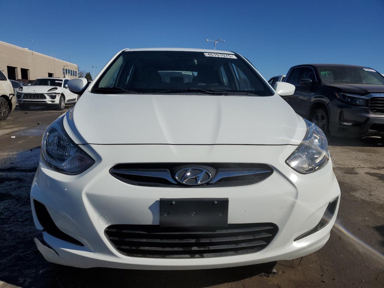 2012 HYUNDAI ACCENT GLS - Image 5