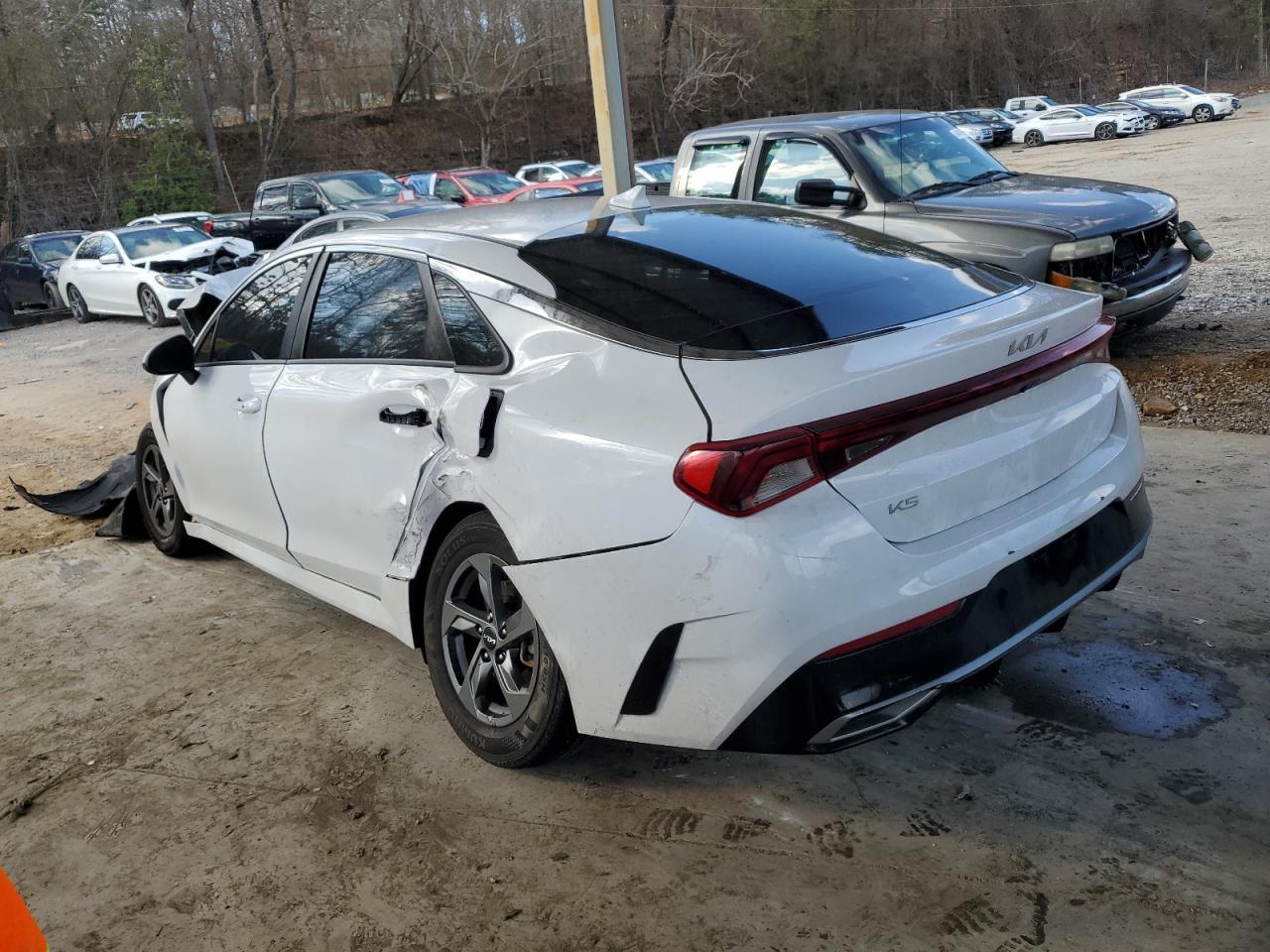 2023 KIA K5 LXS - Image 2