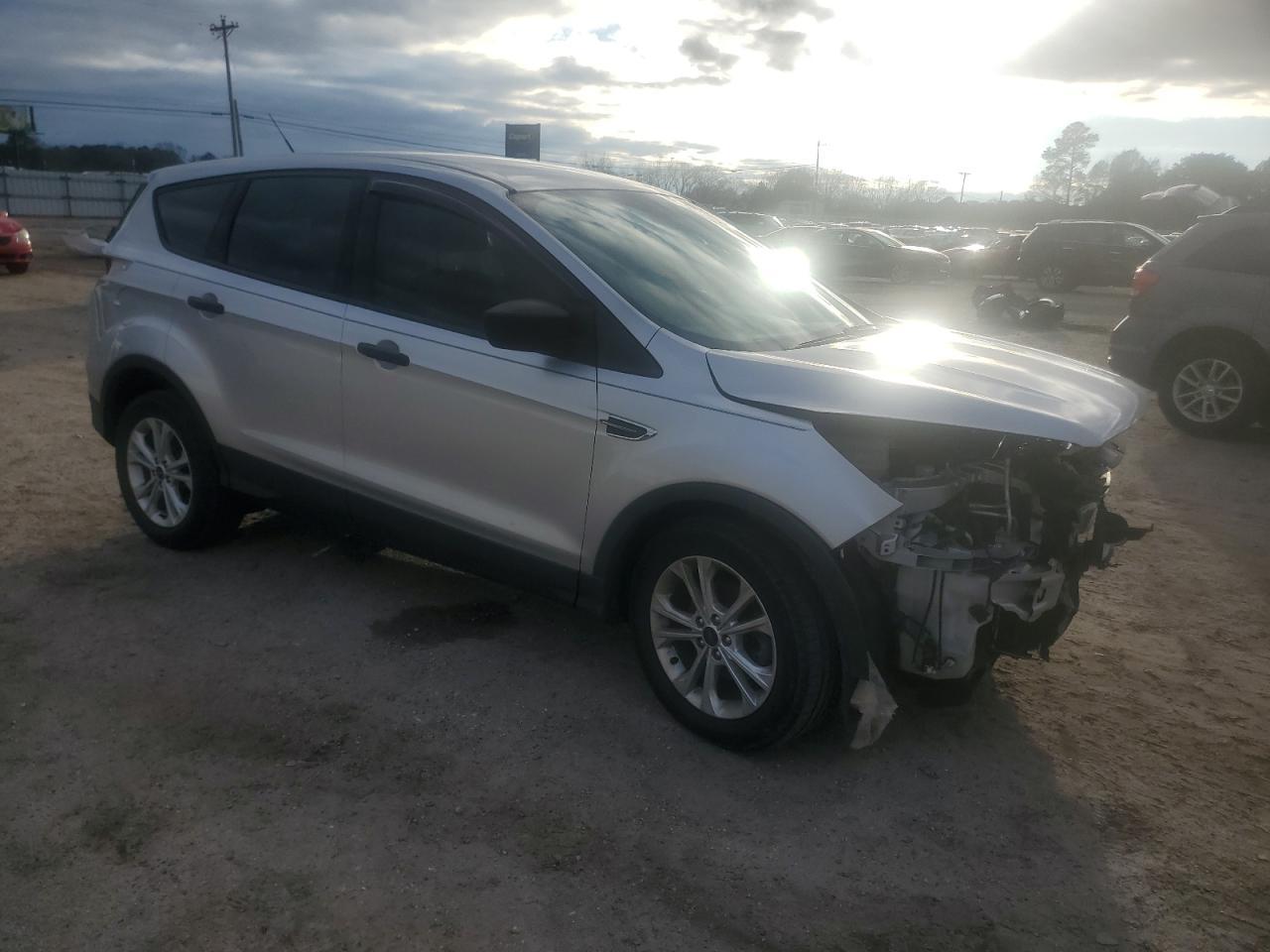 2017 FORD ESCAPE S - Image 4