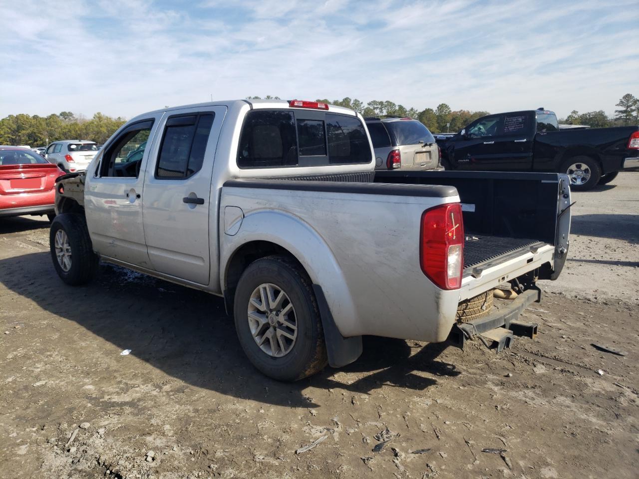 2019 NISSAN FRONTIER S - Фото 2