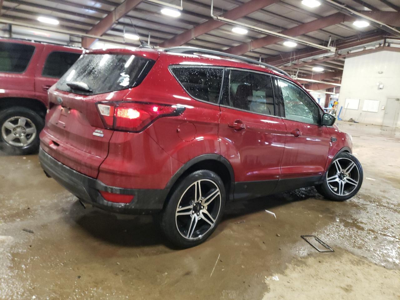 2019 FORD ESCAPE SEL - Image 3