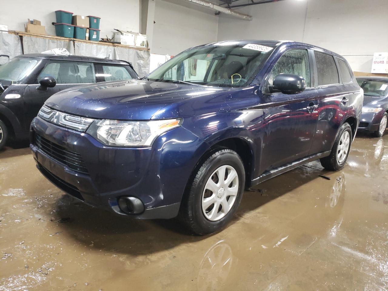 2014 MITSUBISHI OUTLANDER