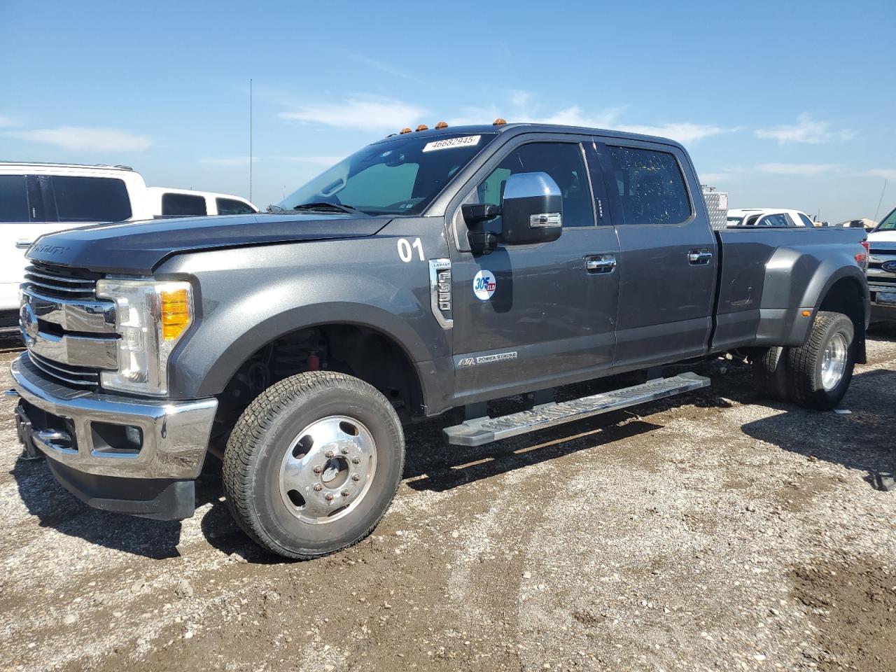 2017 FORD F350 SUPER