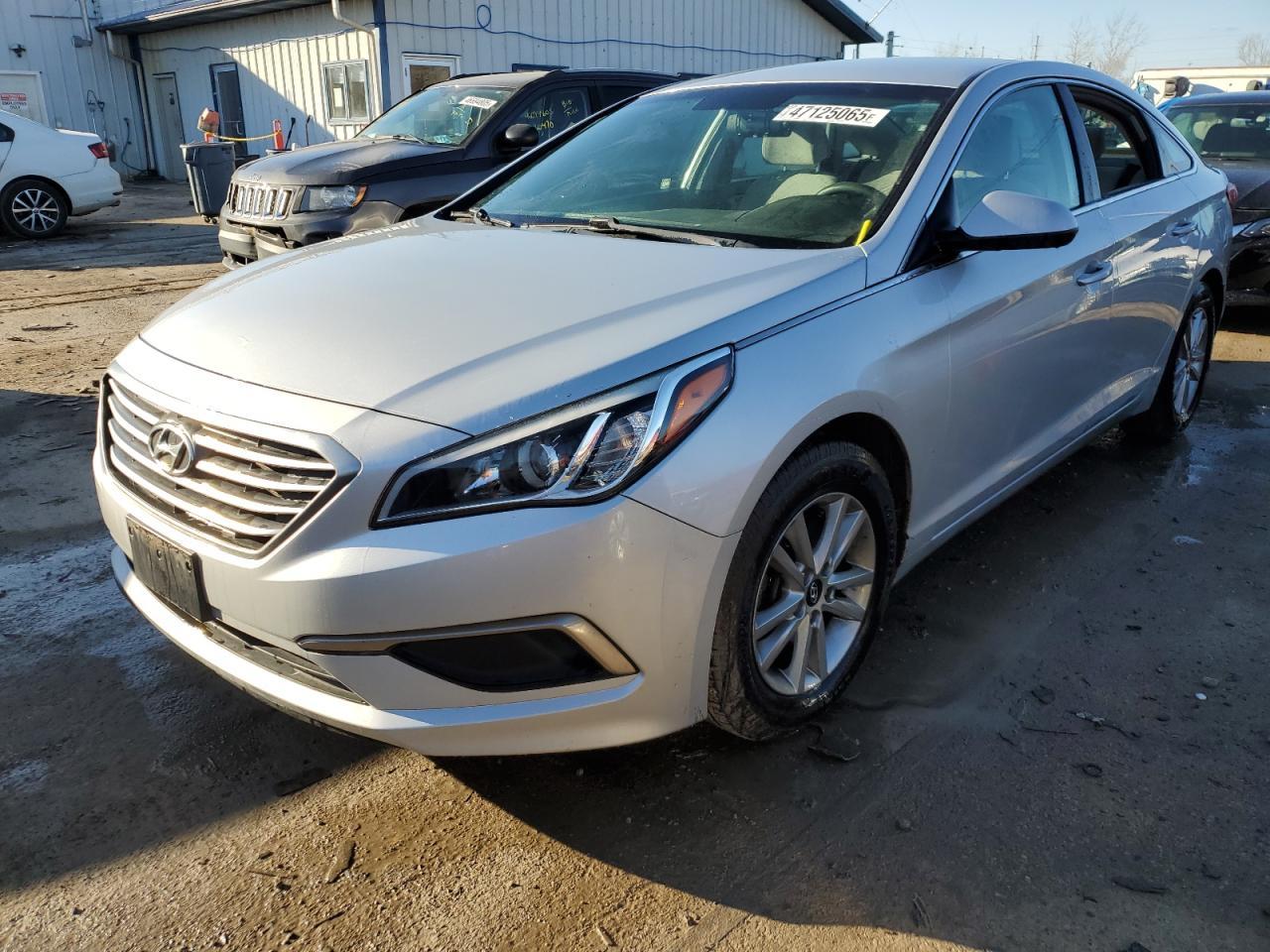 2017 HYUNDAI SONATA SE