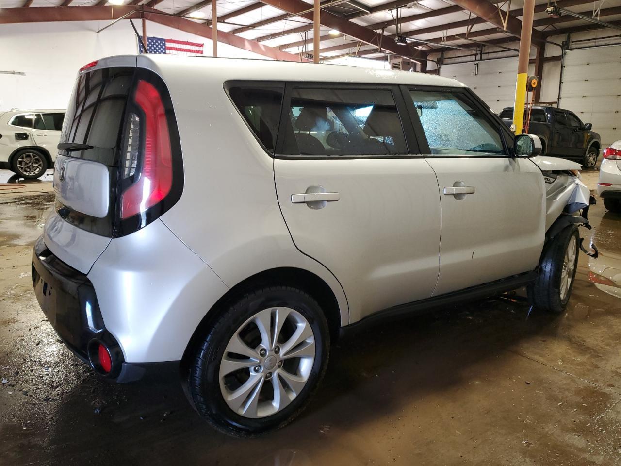 2016 KIA SOUL + - Image 3
