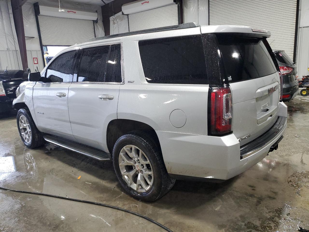 2016 GMC YUKON SLT - Image 2