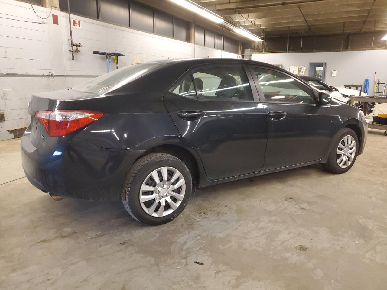 2016 TOYOTA COROLLA L - Фото 3