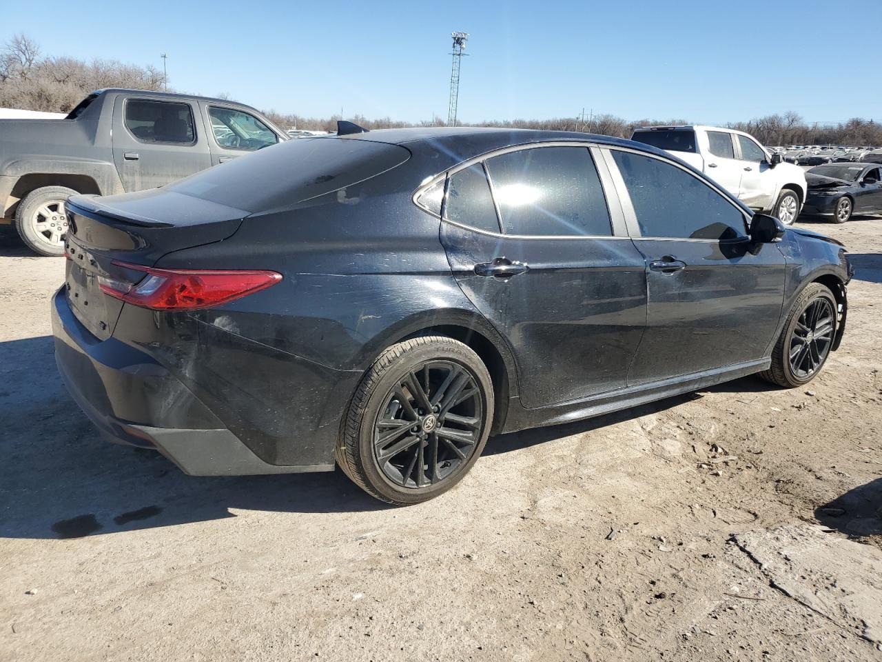 2025 TOYOTA CAMRY XSE - Фото 3