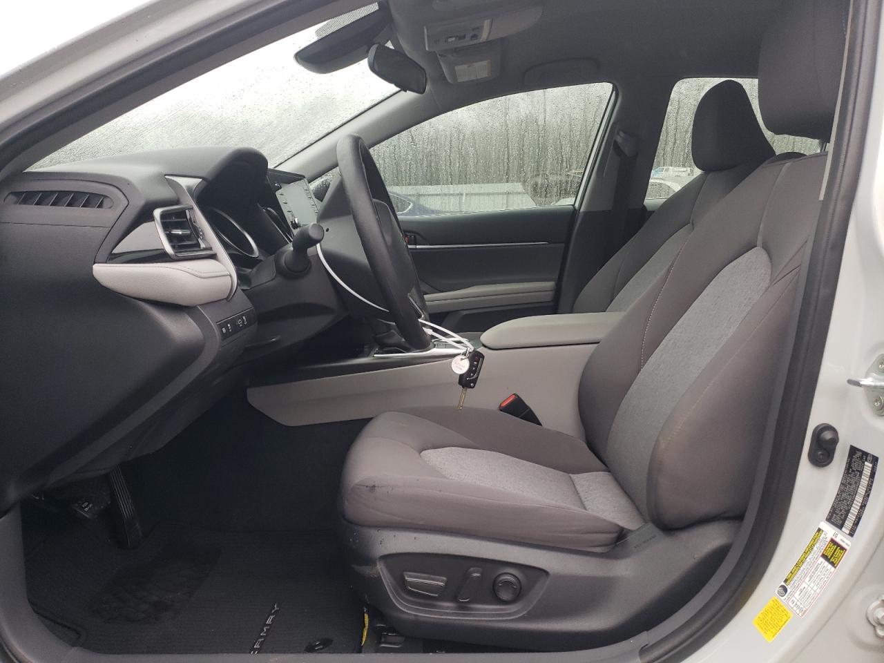 2023 TOYOTA CAMRY LE - Image 7