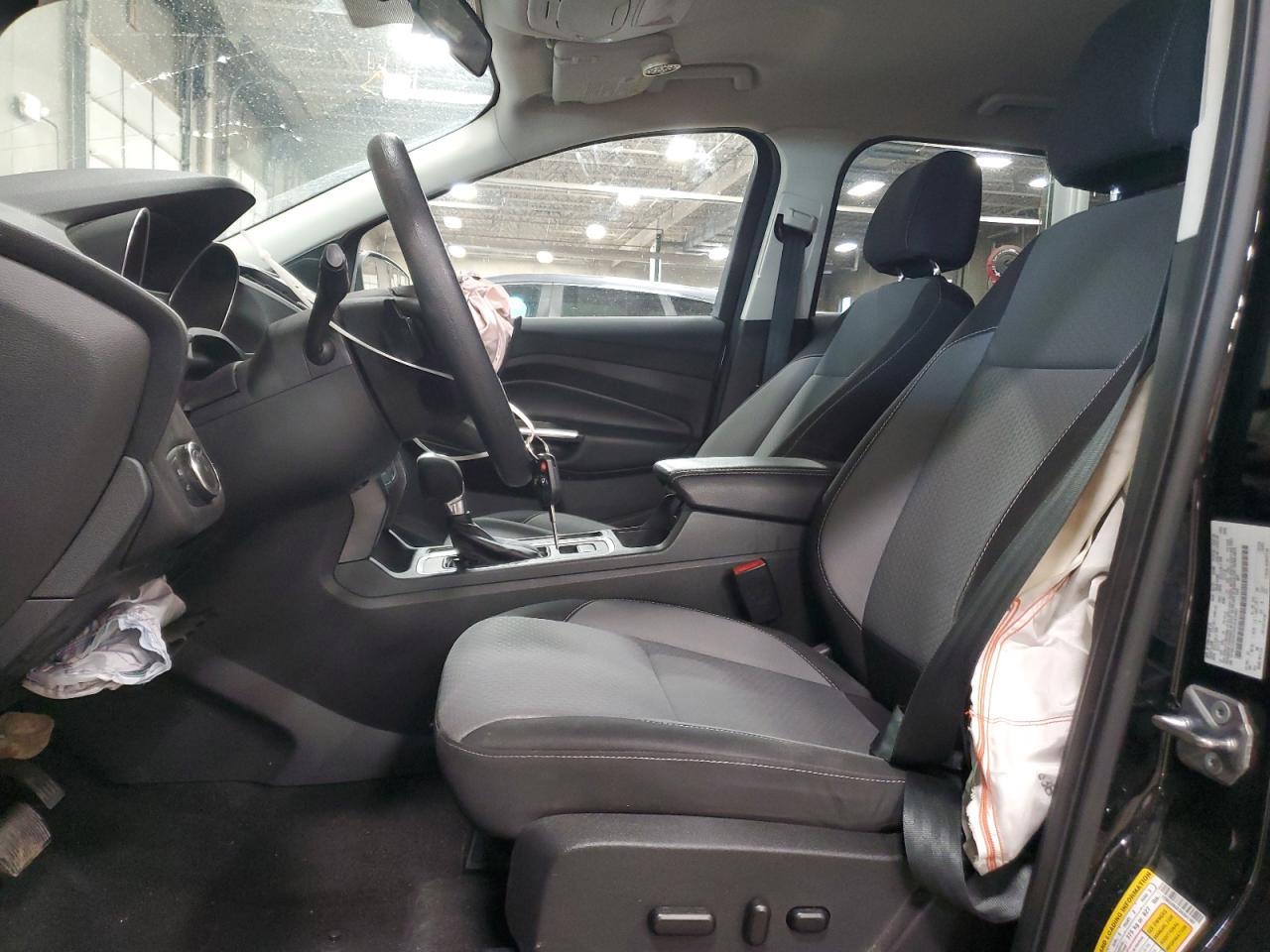 2017 FORD ESCAPE SE - Image 7