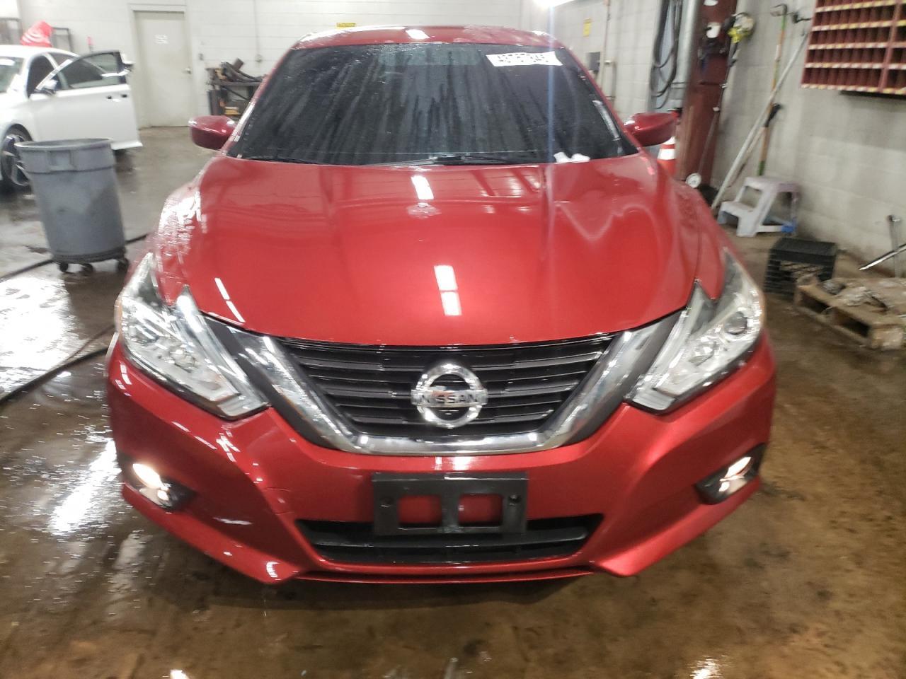 2016 NISSAN ALTIMA 2.5 - Фото 5