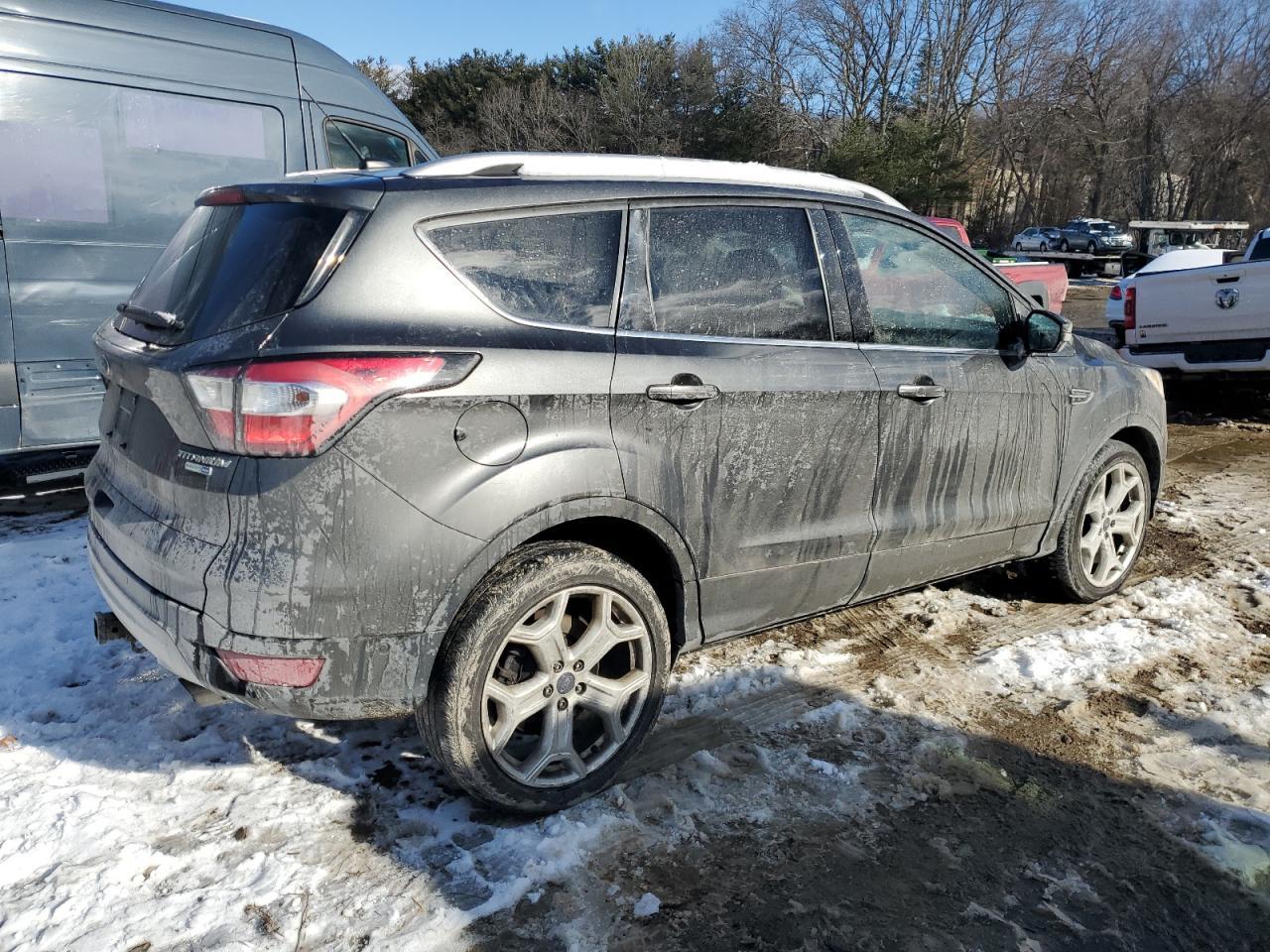 2017 FORD ESCAPE TIT - Image 3