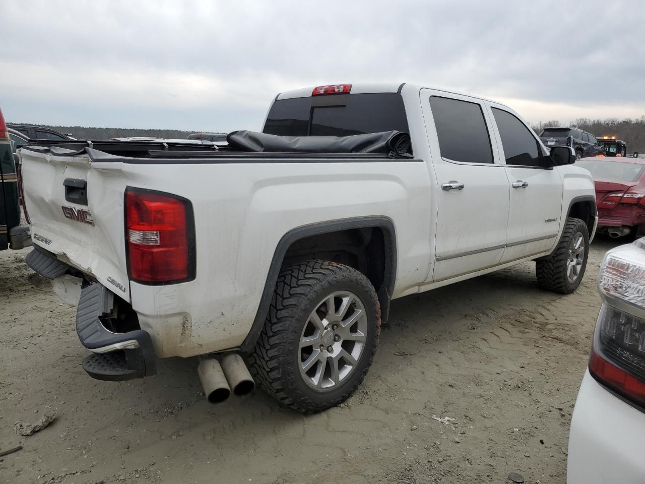 2014 GMC SIERRA K15 - Фото 3