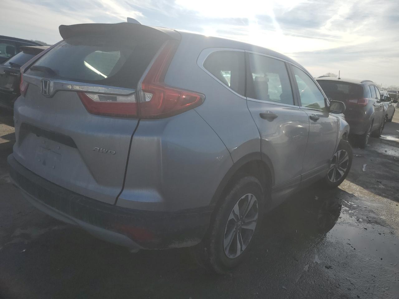 2018 HONDA CR-V LX - Image 3