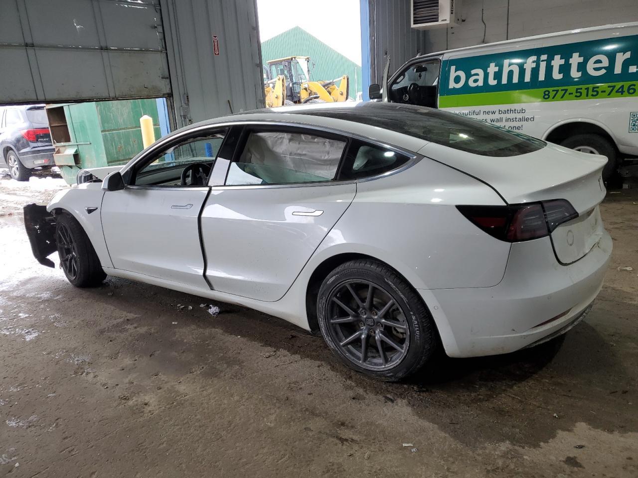 2019 TESLA MODEL 3 - Image 2
