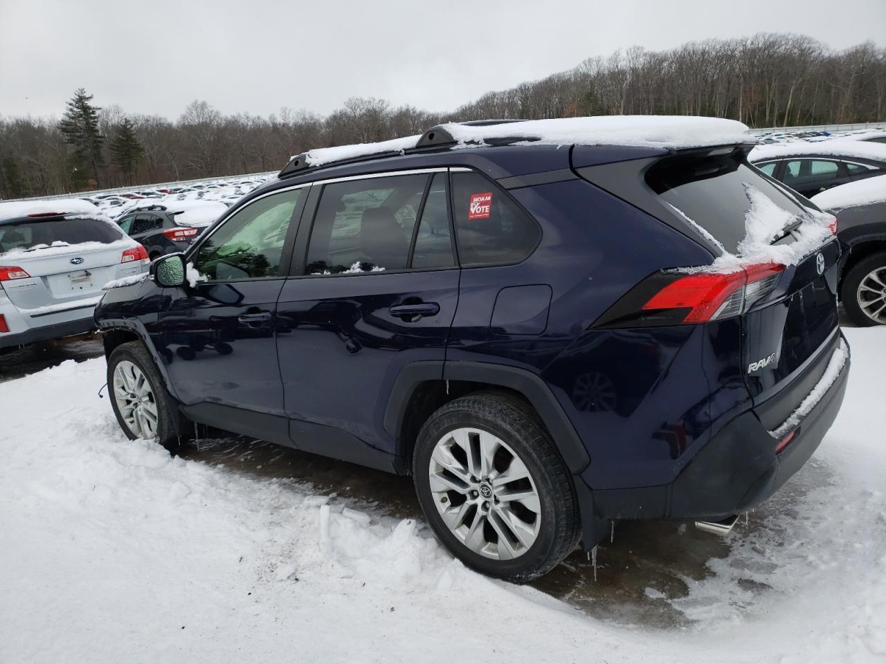 2019 TOYOTA RAV4 XLE P - Image 2