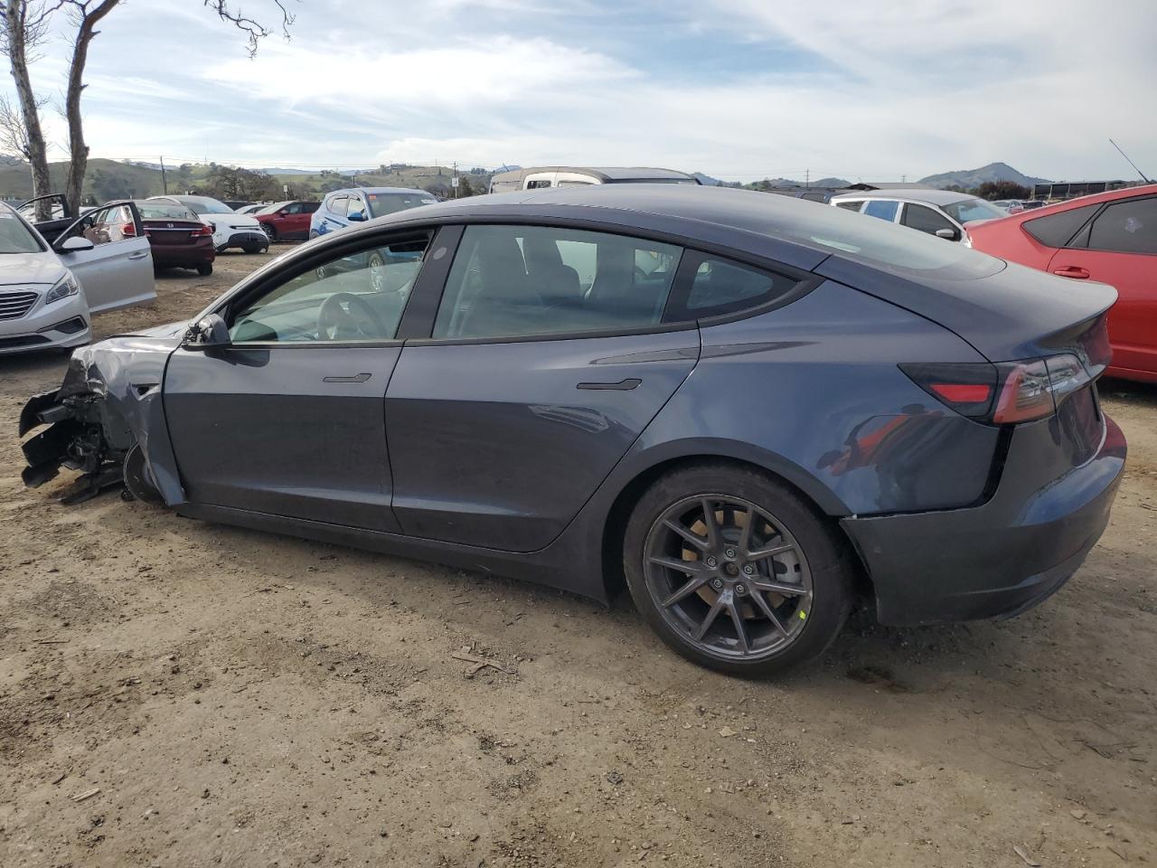 2022 TESLA MODEL 3 - Image 2