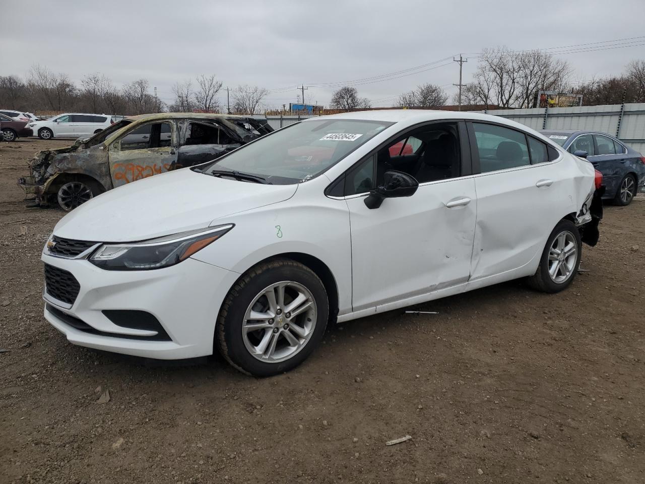 2016 CHEVROLET CRUZE LT