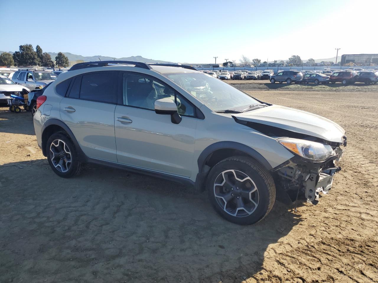 2013 SUBARU XV CROSSTR - Image 4