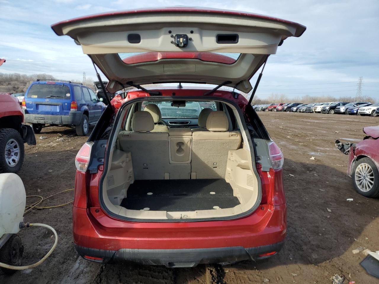 2016 NISSAN ROGUE S - Фото 6