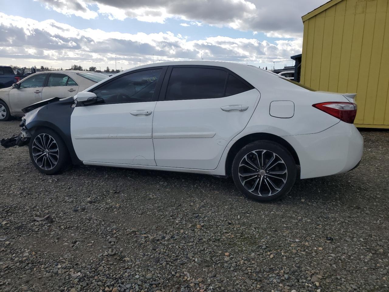 2016 TOYOTA COROLLA L - Фото 2