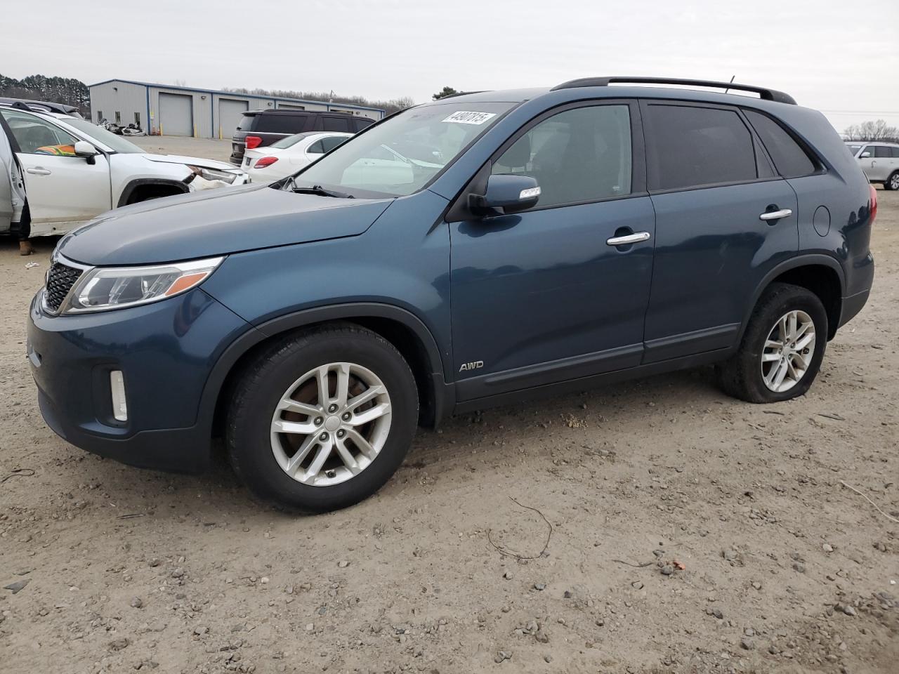 2014 KIA SORENTO LX