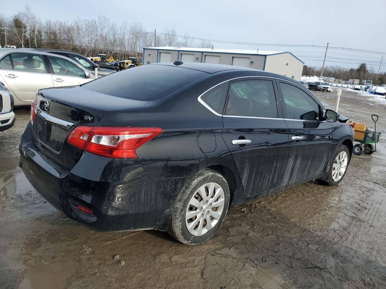 2017 NISSAN SENTRA S - Фото 3