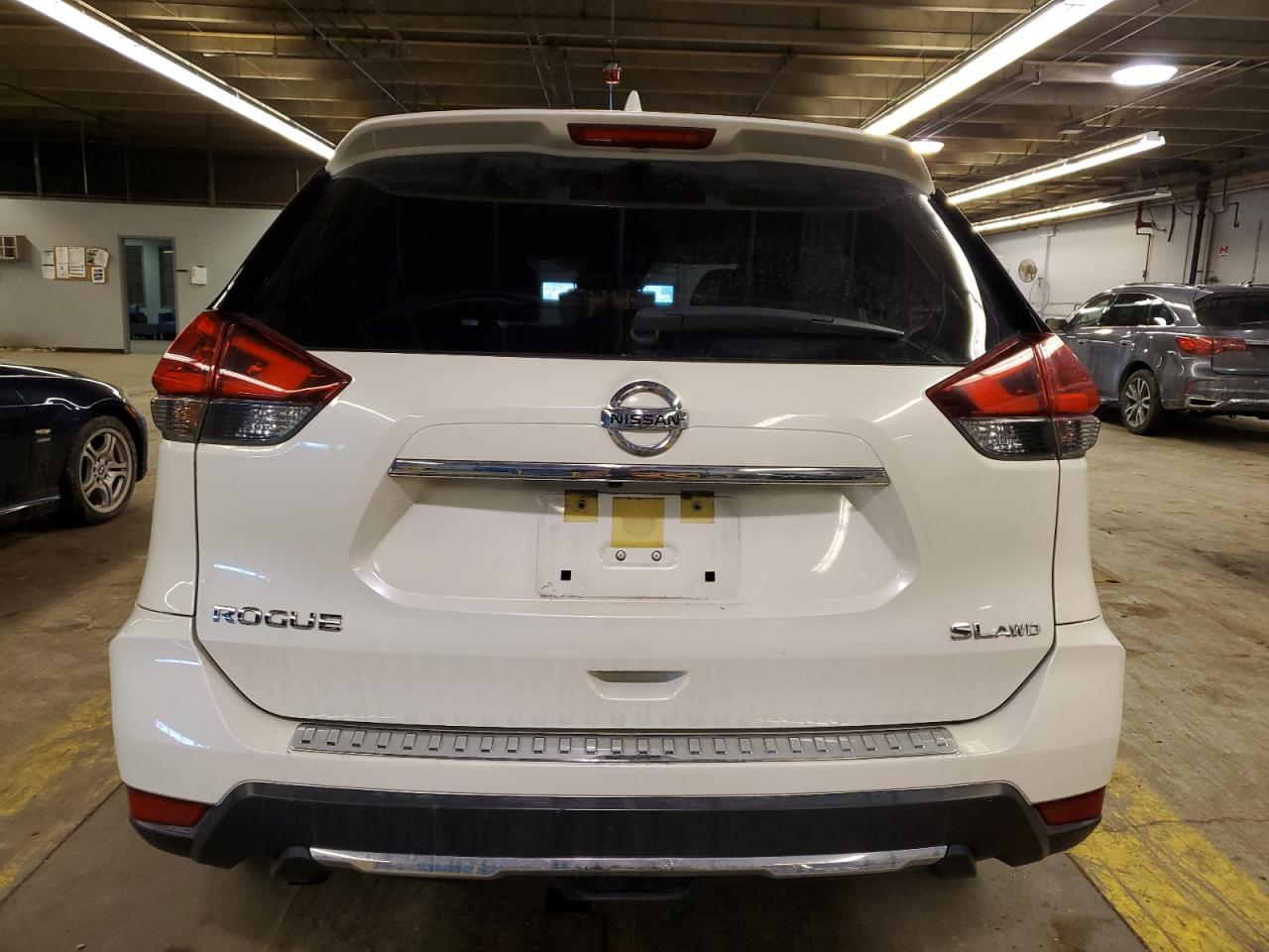 2018 NISSAN ROGUE S - Image 6