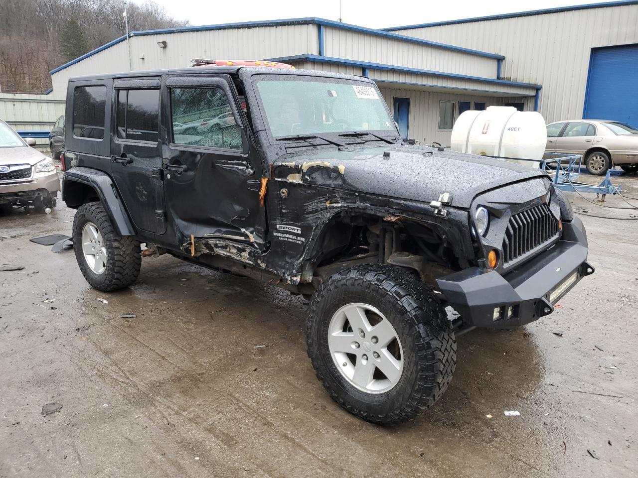 2010 JEEP WRANGLER U - Фото 4