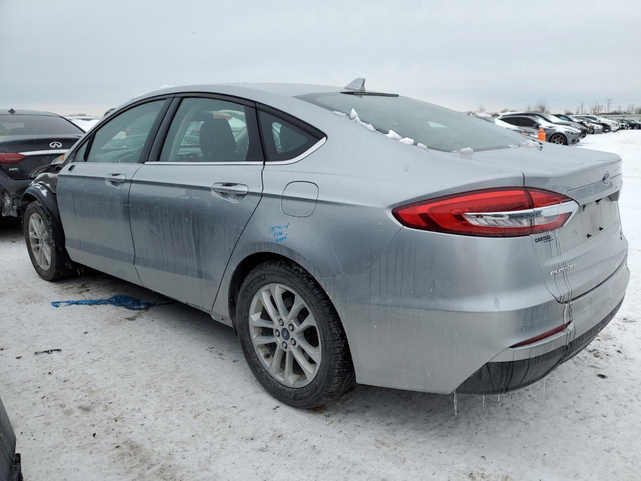 2020 FORD FUSION SE - Image 2