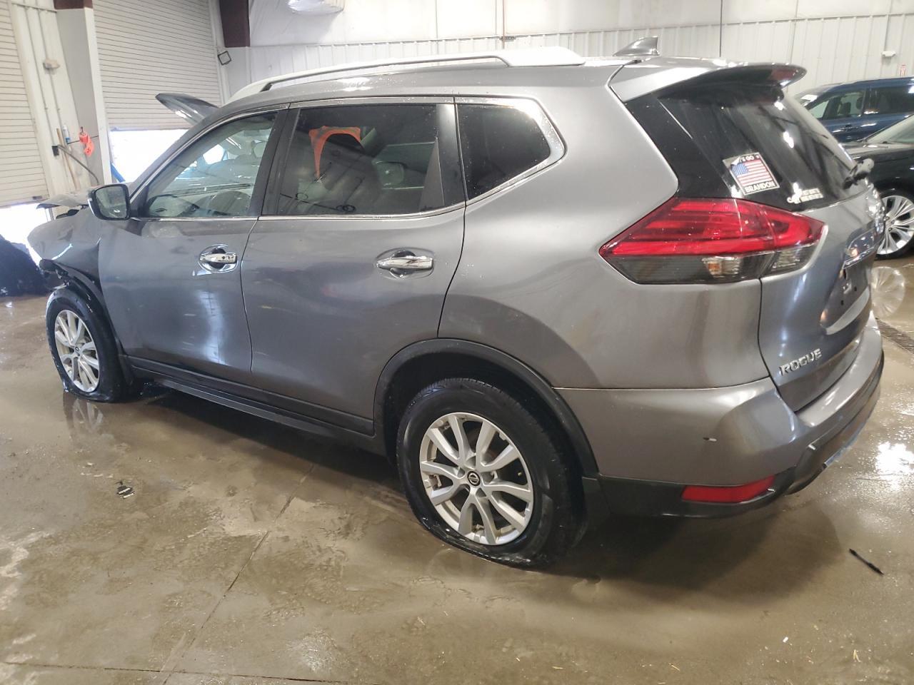 2017 NISSAN ROGUE S - Image 2