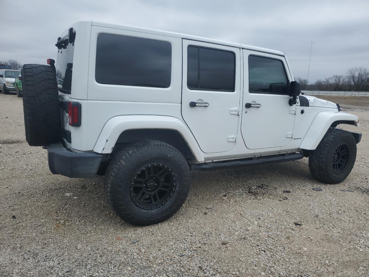 2015 JEEP WRANGLER U - Image 3