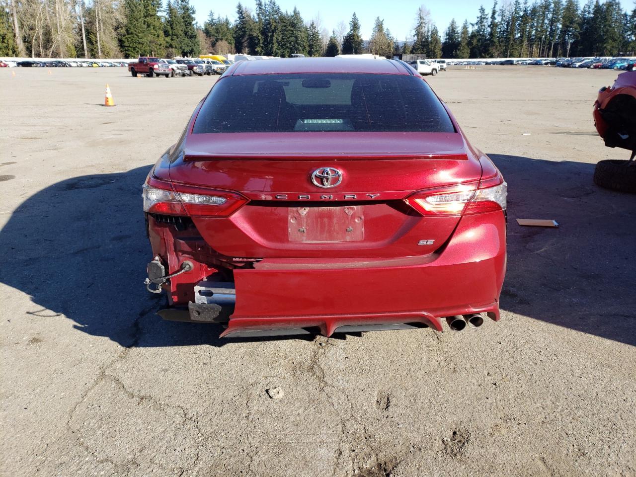 2018 TOYOTA CAMRY L - Фото 6