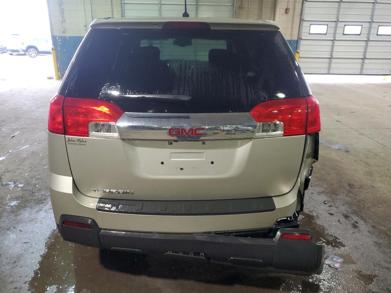 2014 GMC TERRAIN SL - Image 6