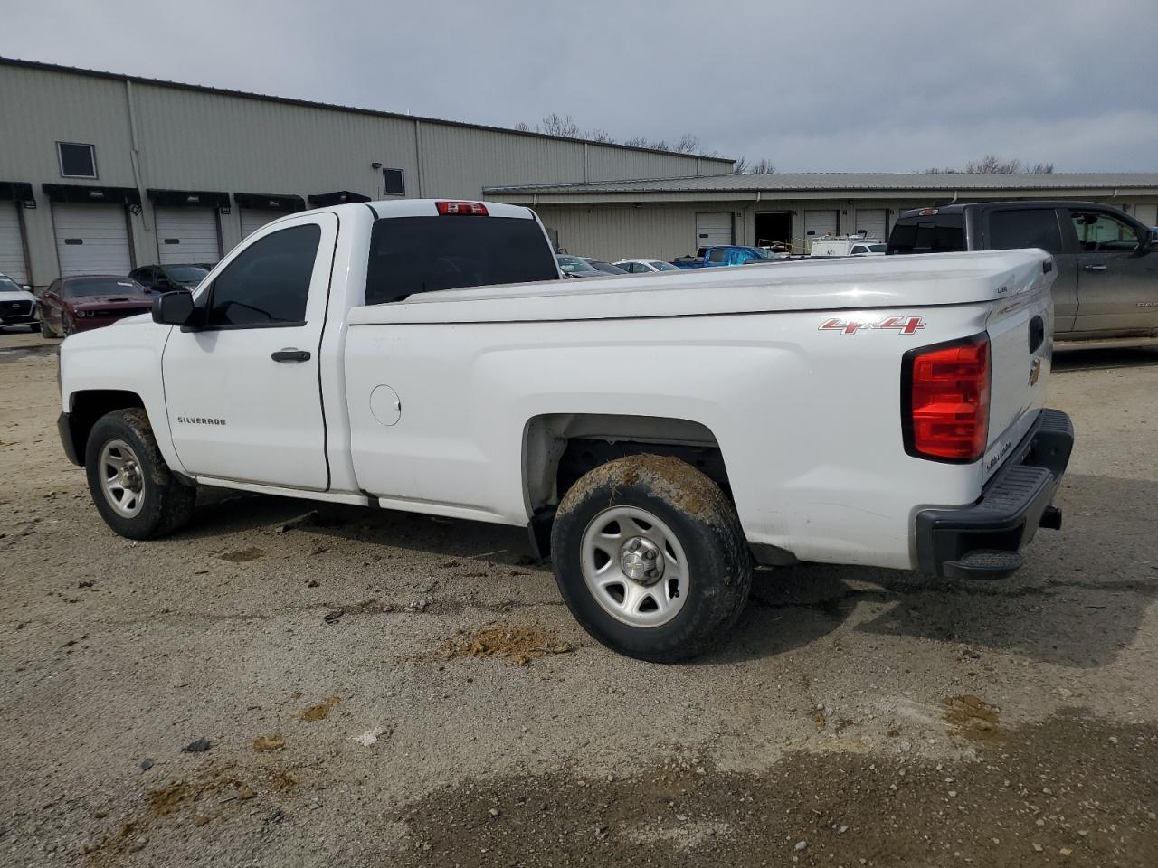 2016 CHEVROLET SILVERADO - Image 2