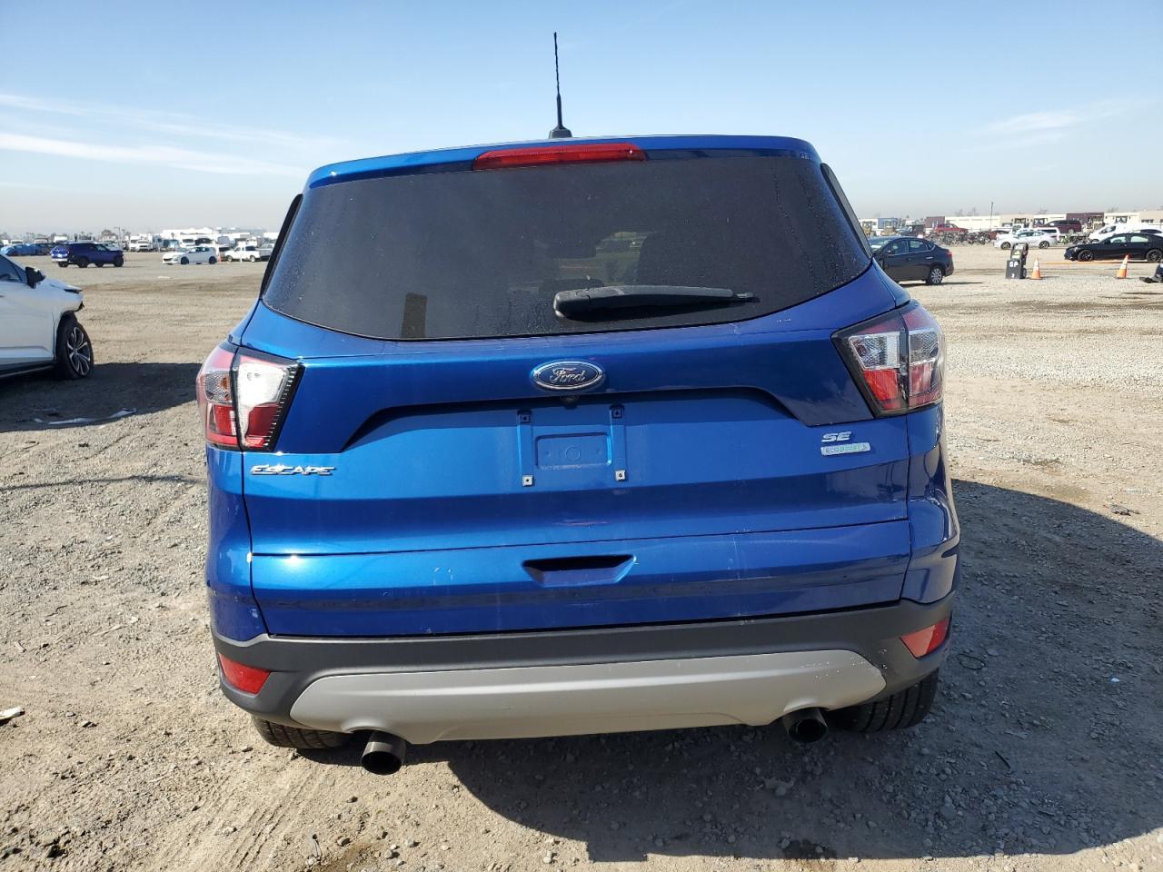 2017 FORD ESCAPE SE - Image 6