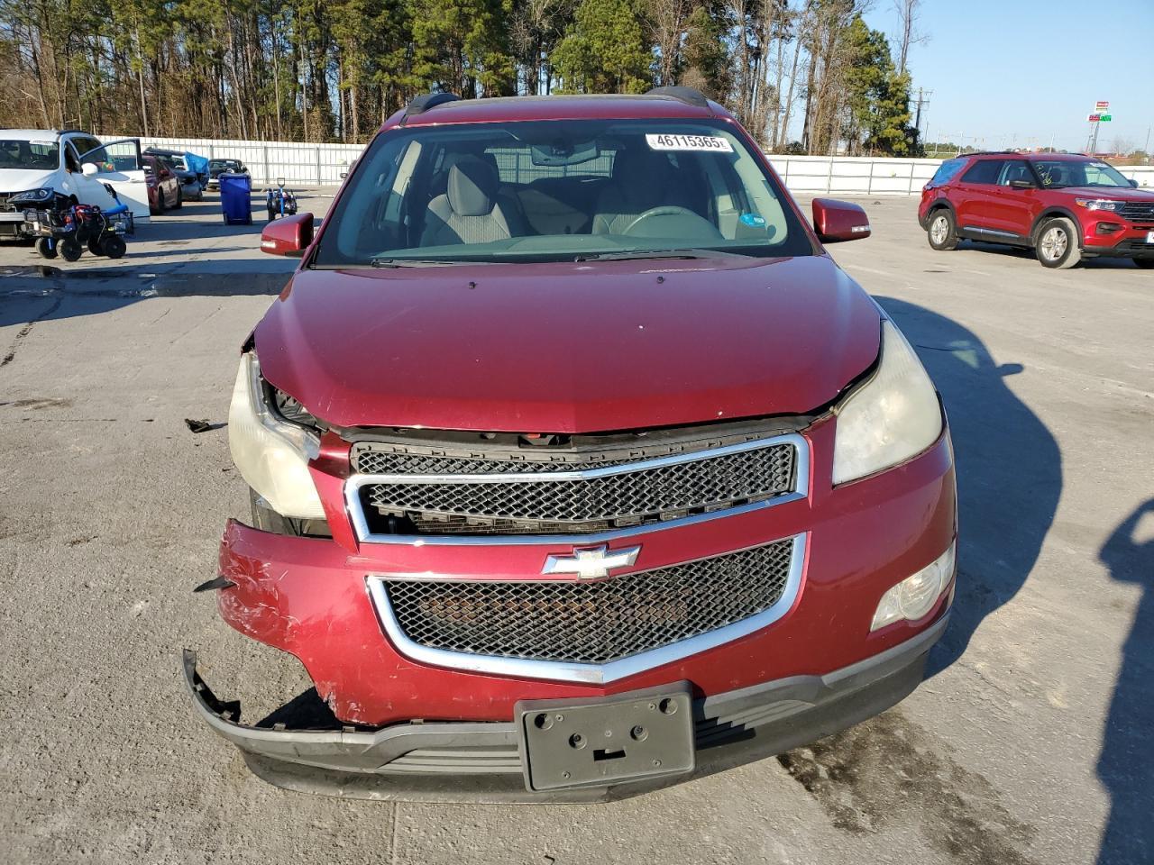 2011 CHEVROLET TRAVERSE L - Image 5