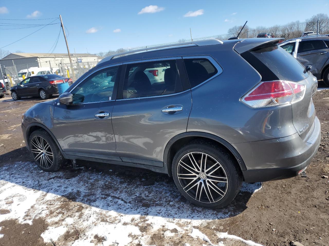 2016 NISSAN ROGUE S - Фото 2